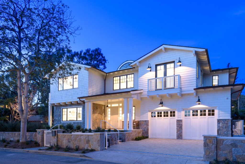 The Timeless Charm of Cape Cod Homes: A Deep Dive into Their Architectural Styles - Structure Home