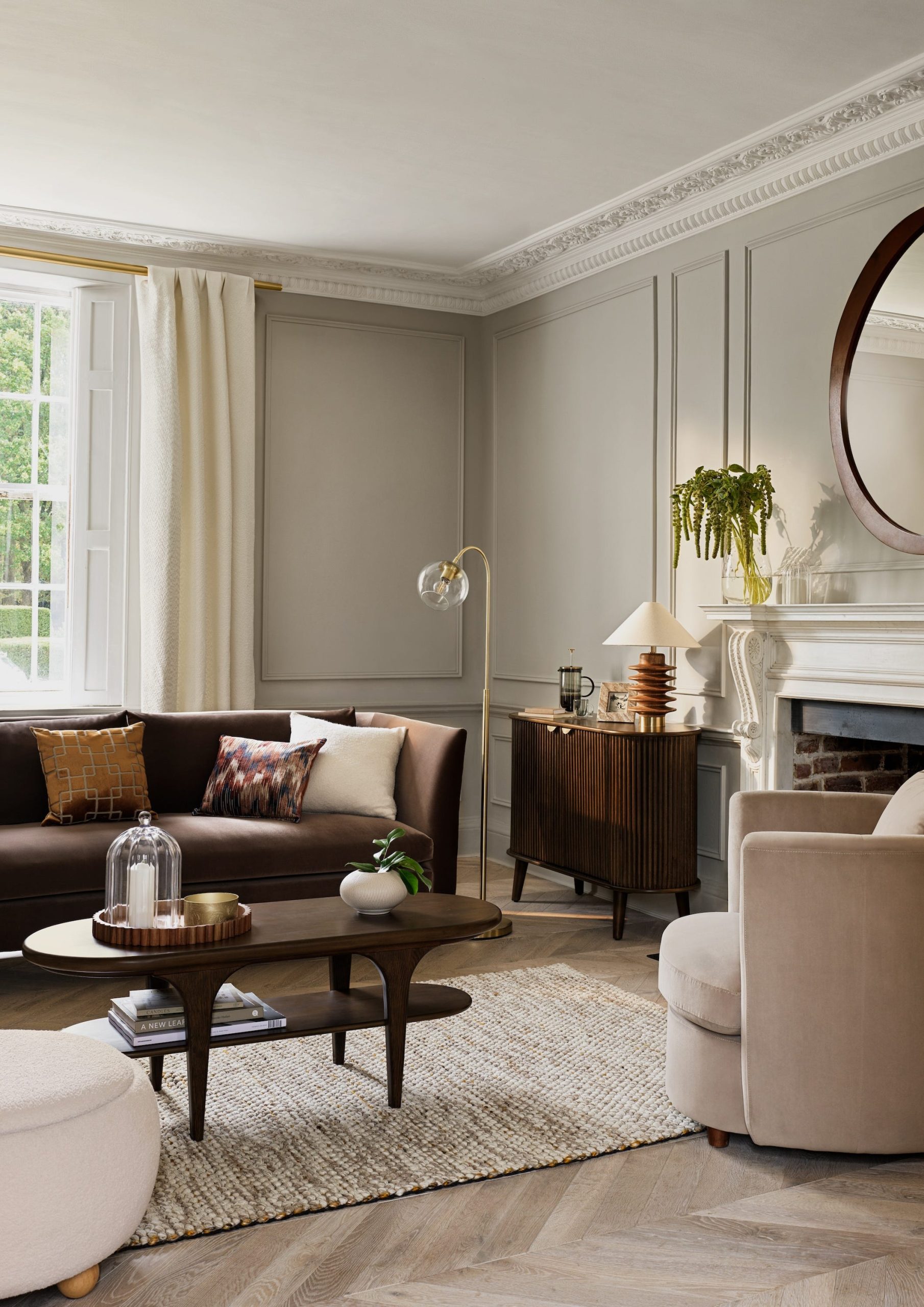 Top 11 Living Room Design Trends for 2025, According to Designers