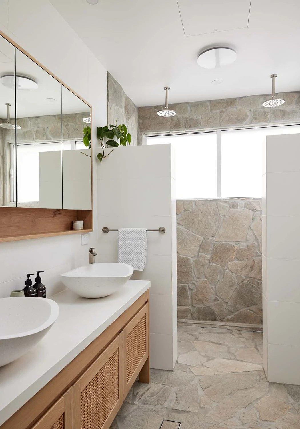 Ultimate Groutless Bathroom Guide – Jim The Bathroom Guy