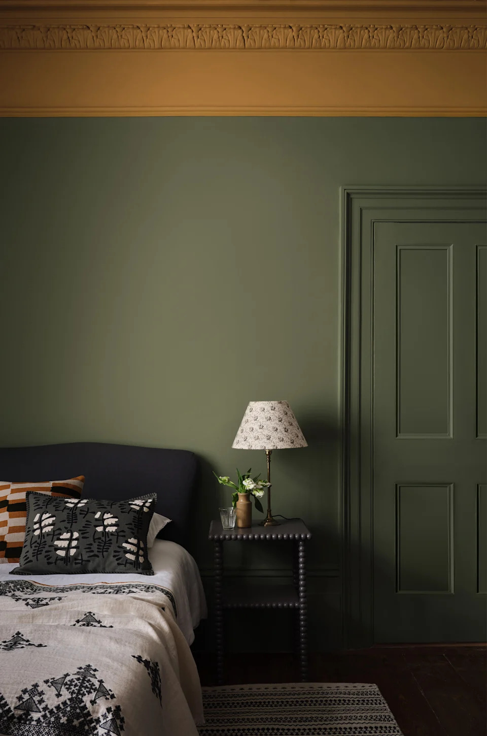 What are the best fall bedroom colors? Beautiful hues and how to bring them in