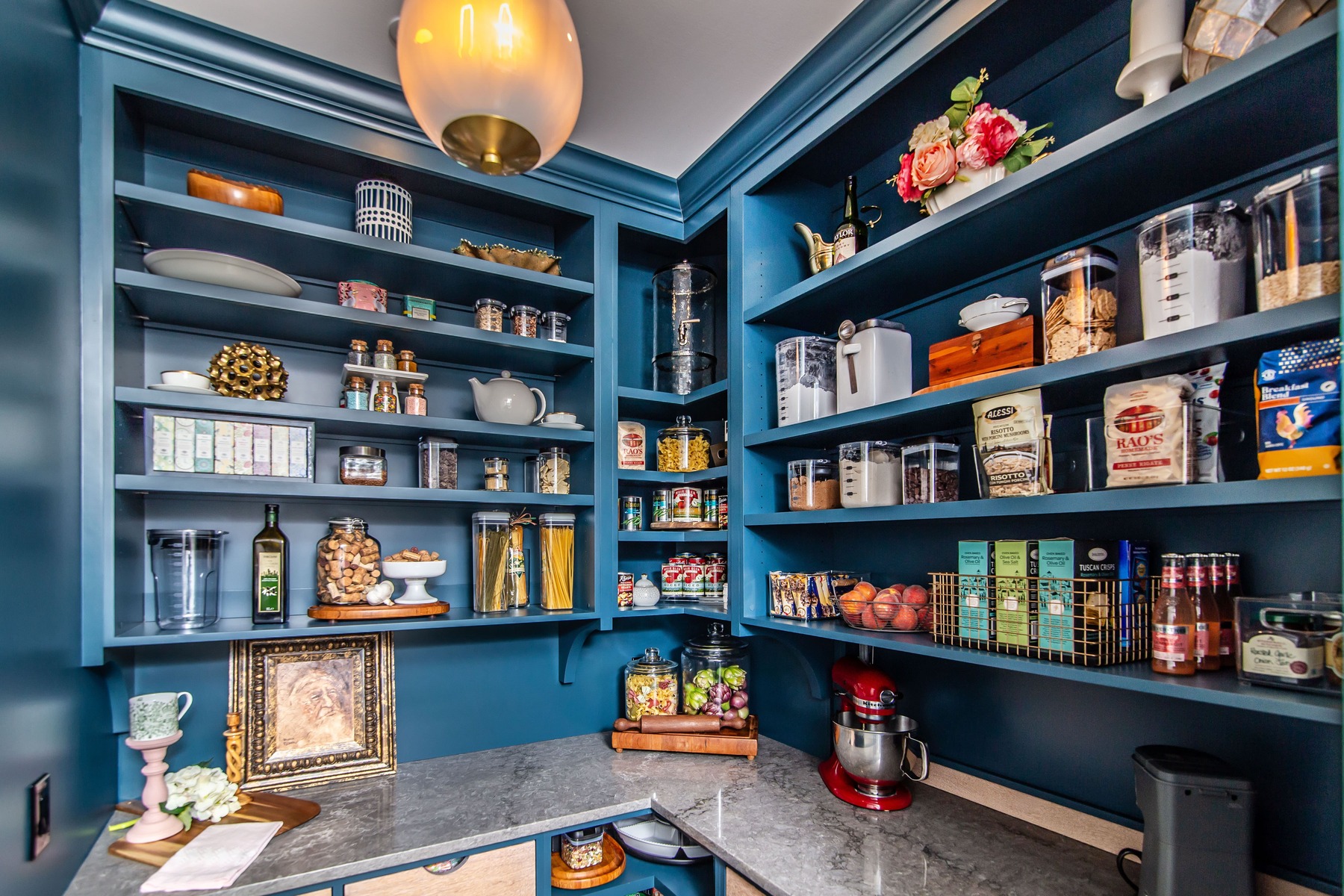 Why Have A Walk-In Pantry? - Walker Woodworking