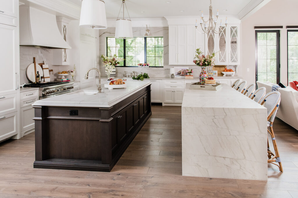 Why You Need a Trendy Double Island Kitchen Layout