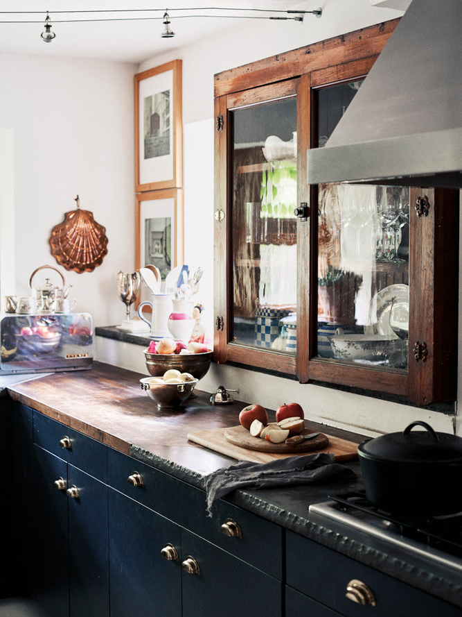10 Antique Kitchen Cabinets That'll Inspire You to Thrift Shop