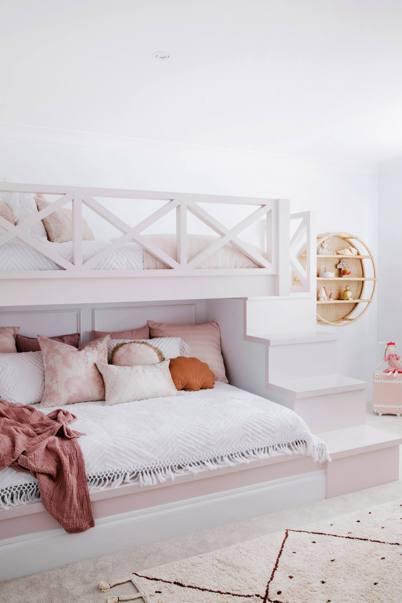 10 Cool Room Ideas for Kids & Teenagers | Small & Large Rooms