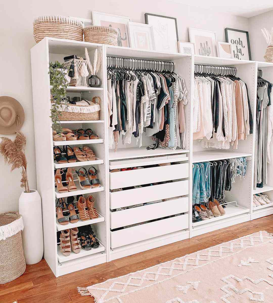 10 Ideas for Designing the Closet of Your Dreams