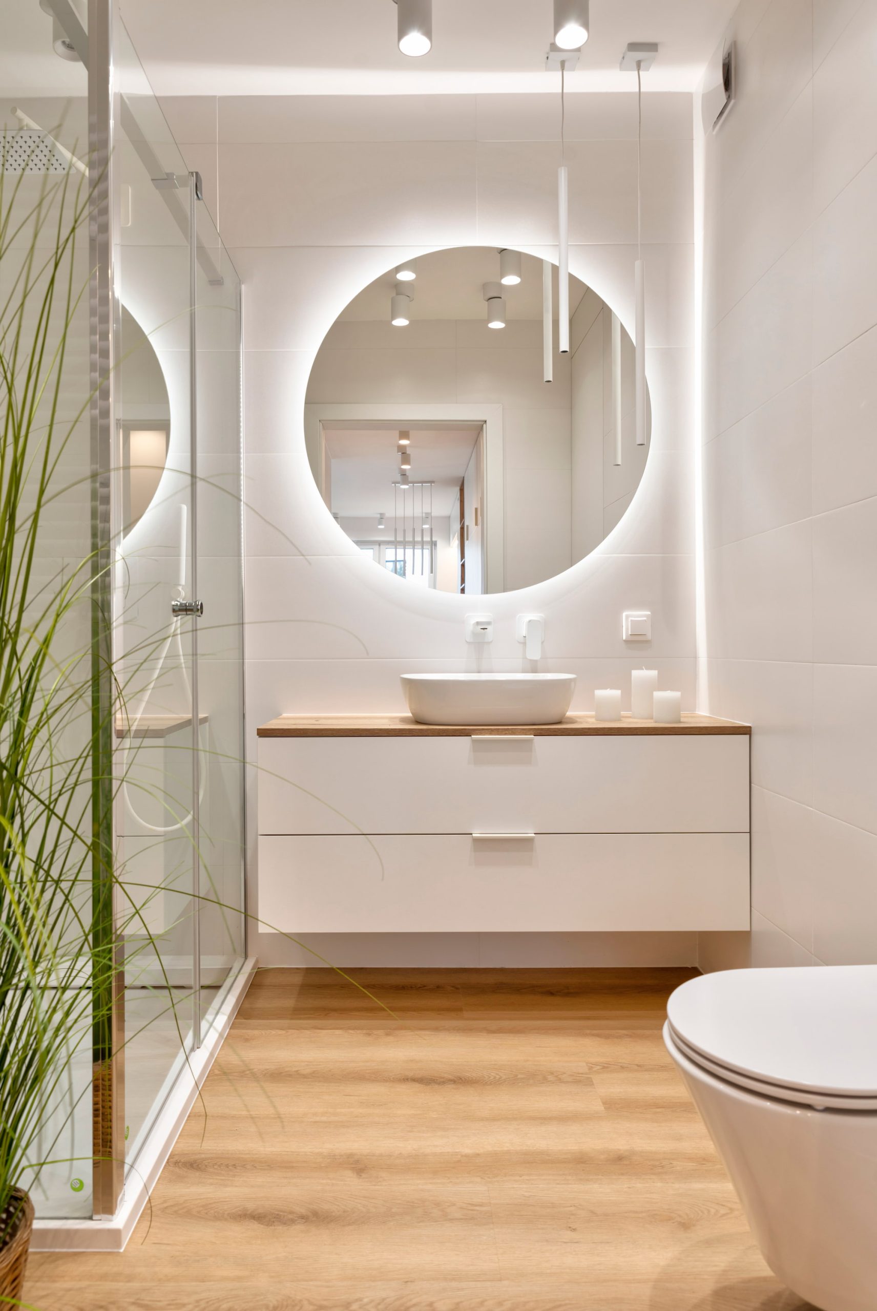 12 Small Bathroom Trends 2025 | Fixr.com