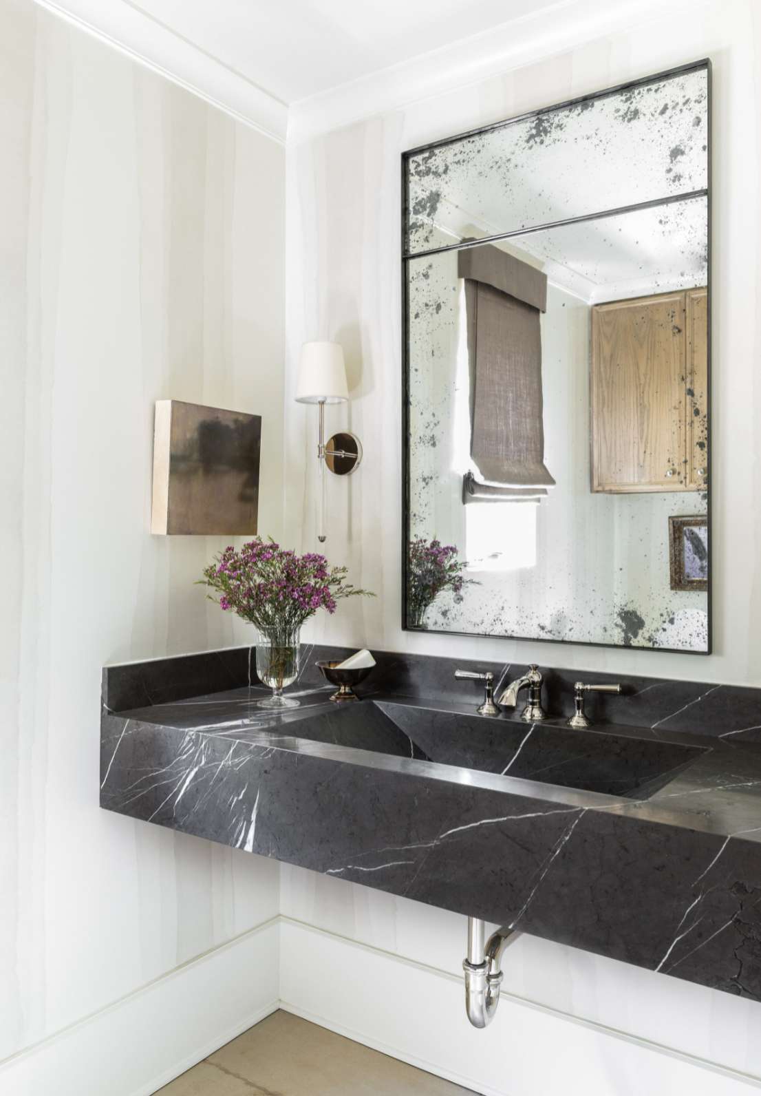20 Gorgeous Marble Bathrooms to Inspire You