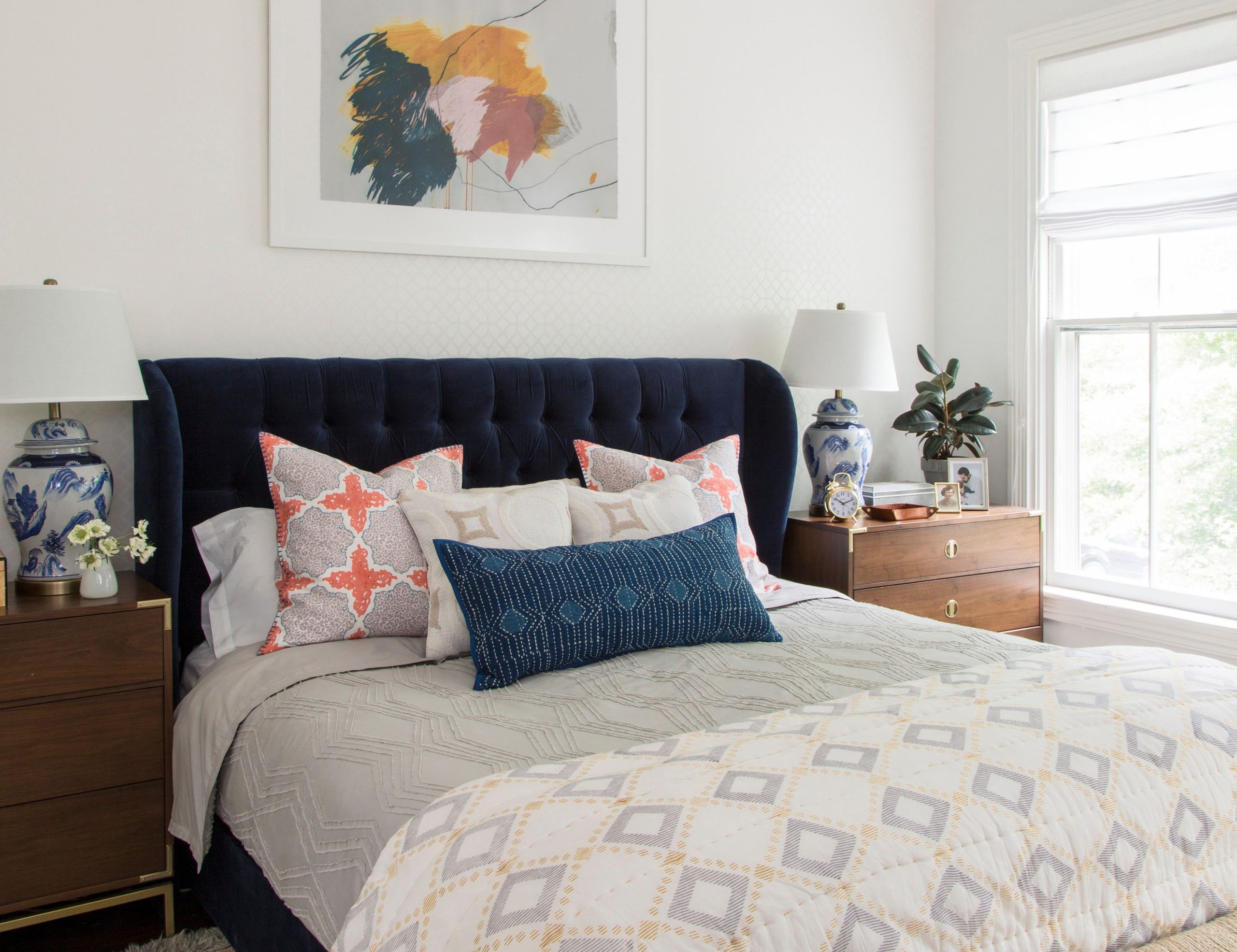 21 Small Bedroom Ideas We Love
