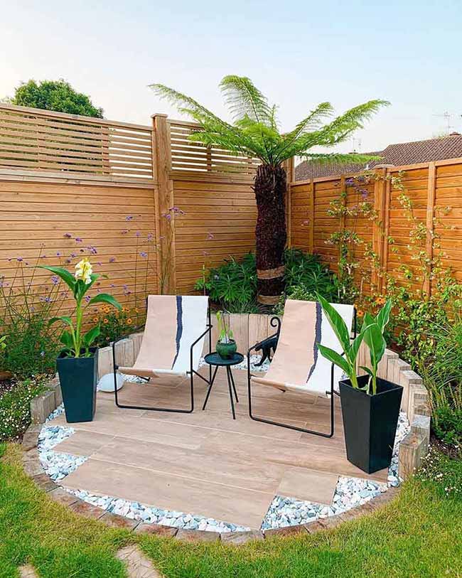 22 Low Budget Ideas for Your Yard and Patio Privacy