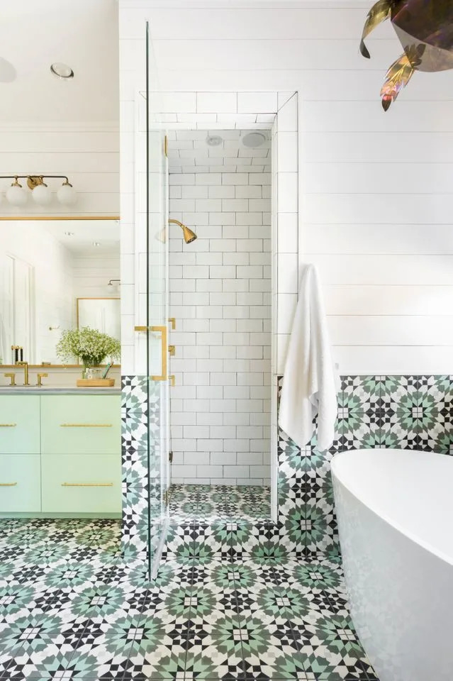 23 Green Bathroom Ideas for a Relaxing Retreat