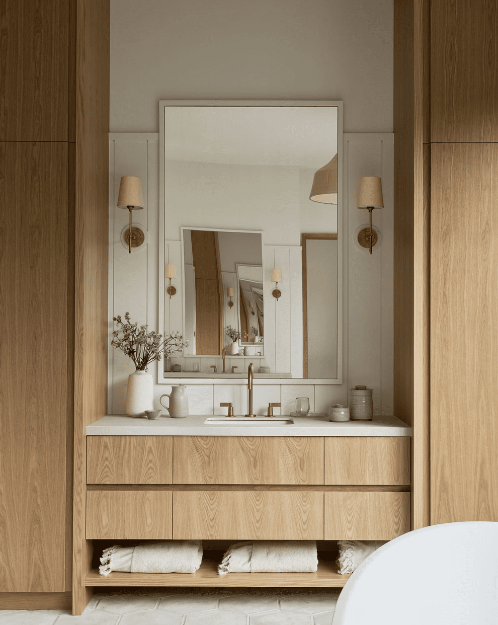 30 Neutral Bathroom Ideas That Are Timeless and Relaxing