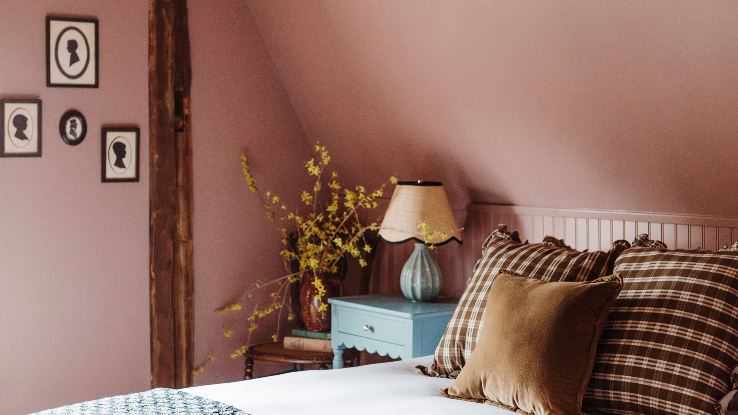 33 Best Bedroom Colour Ideas to Instantly Transform your Home in 2025 | AD Middle East