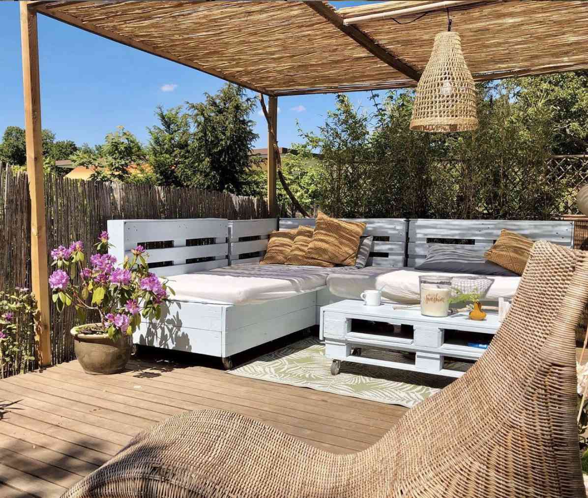 33 Cool Shade Ideas for Your Patio or Backyard