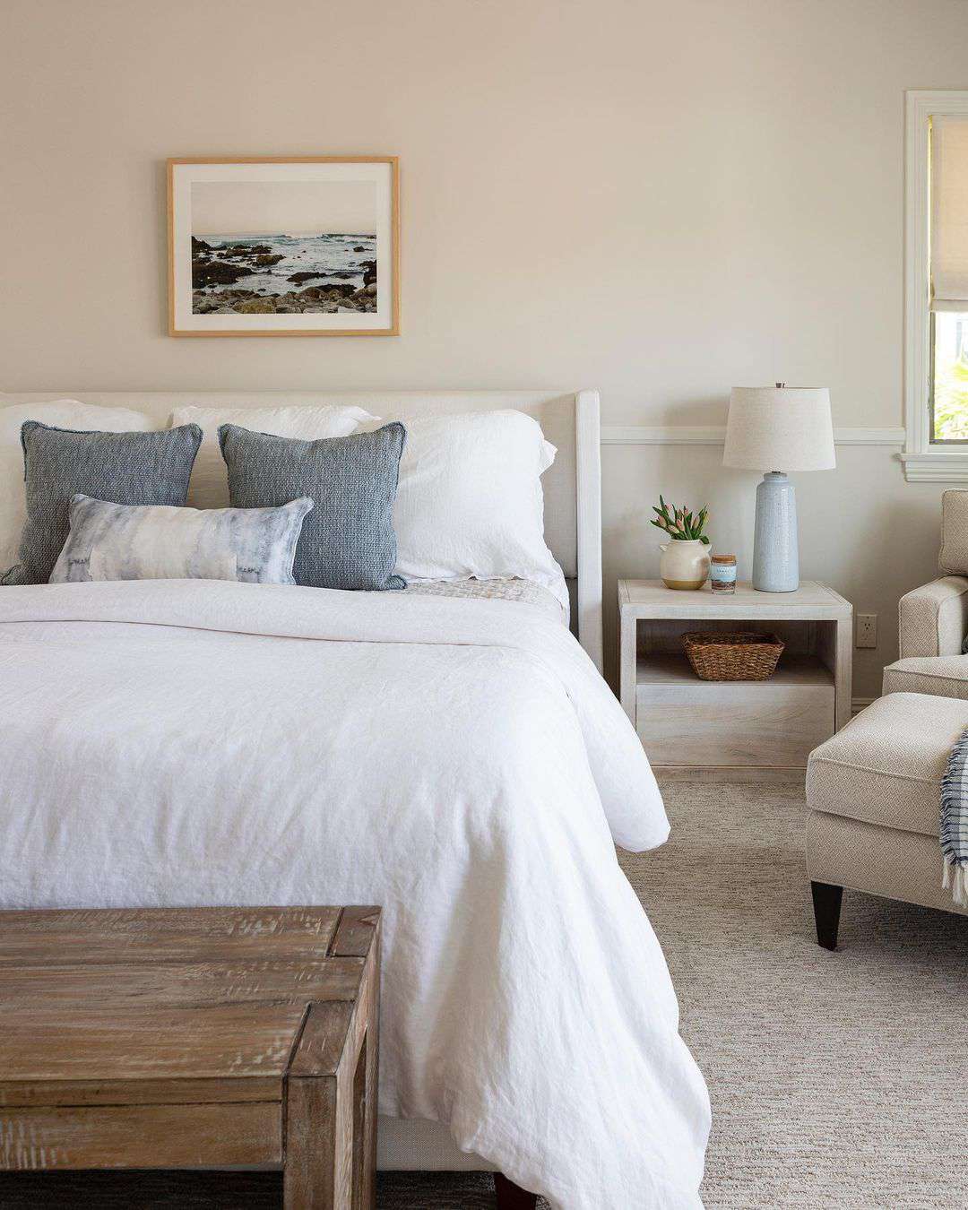 35 Fun Beach-Themed Bedrooms to Freshen Up Your Decor