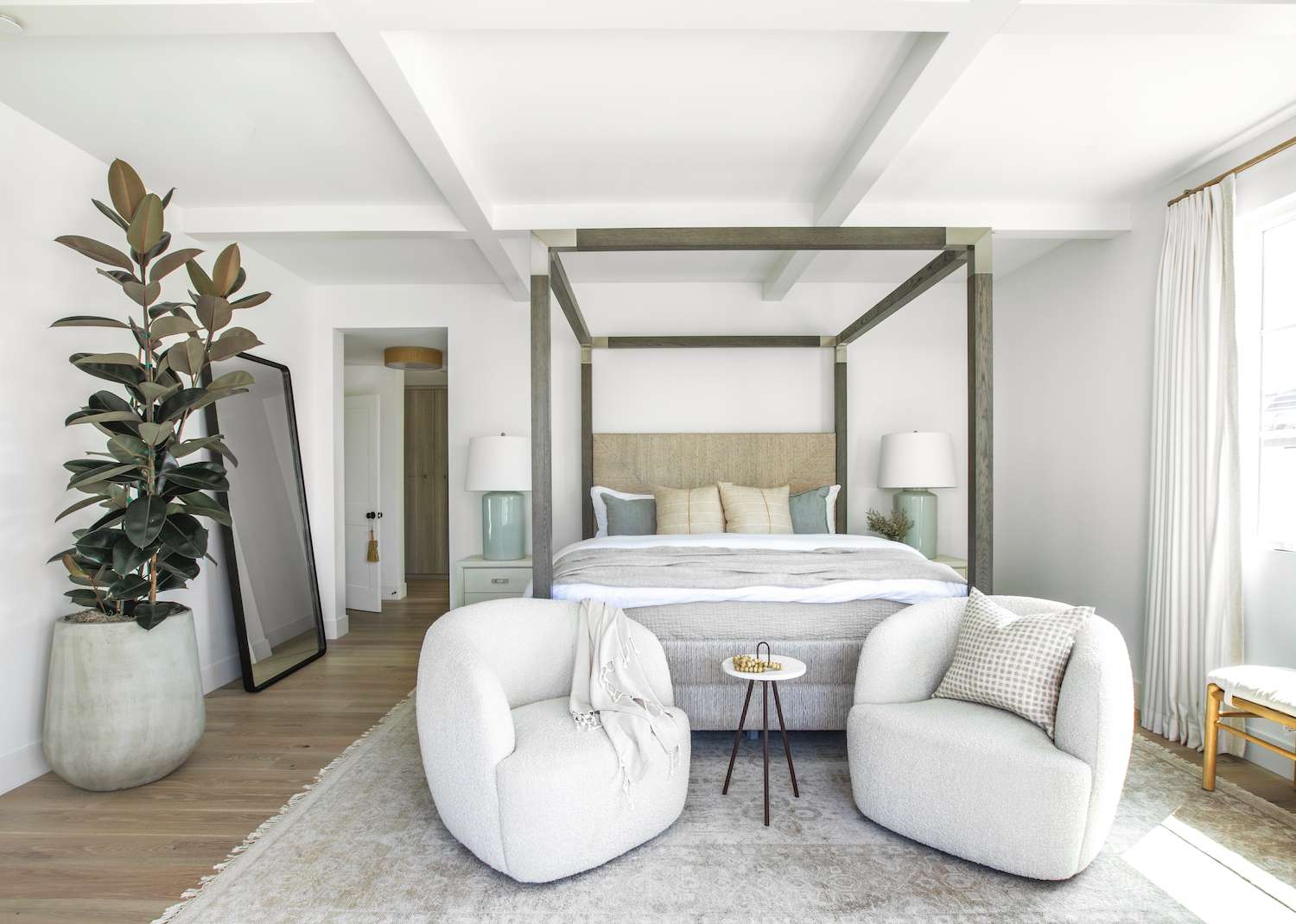 48 Coastal Bedroom Ideas That Will Float Your Boat