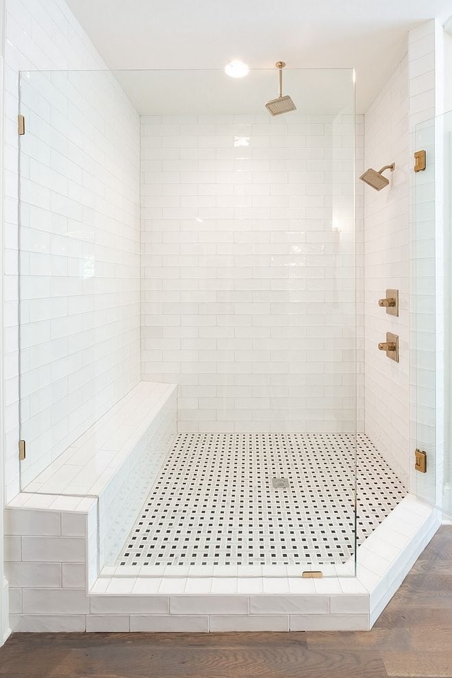Bathtub Shower Combo Tile Ideas - The Honeycomb Home