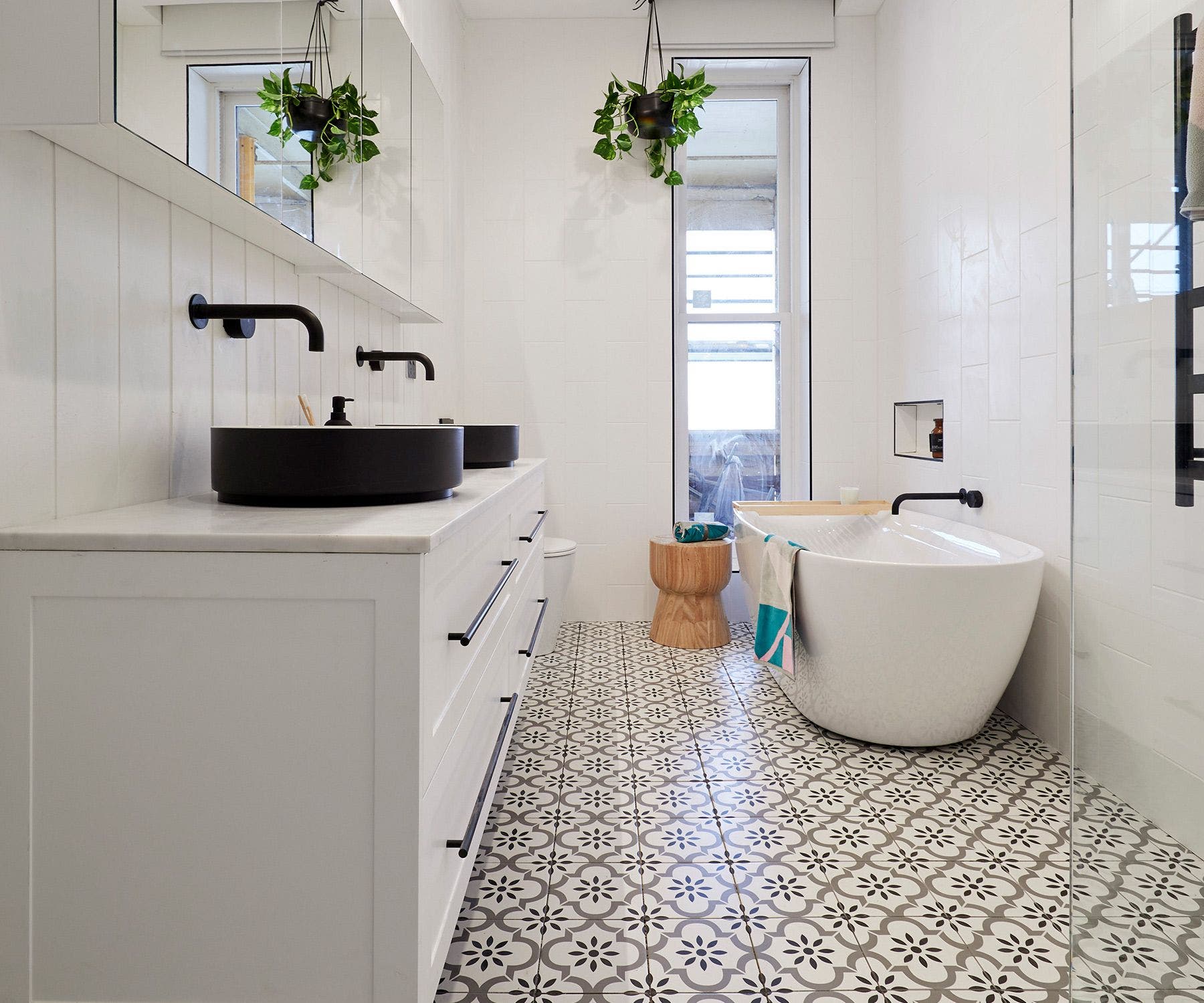 Black & White Bathroom Tiles | Beaumont Tiles