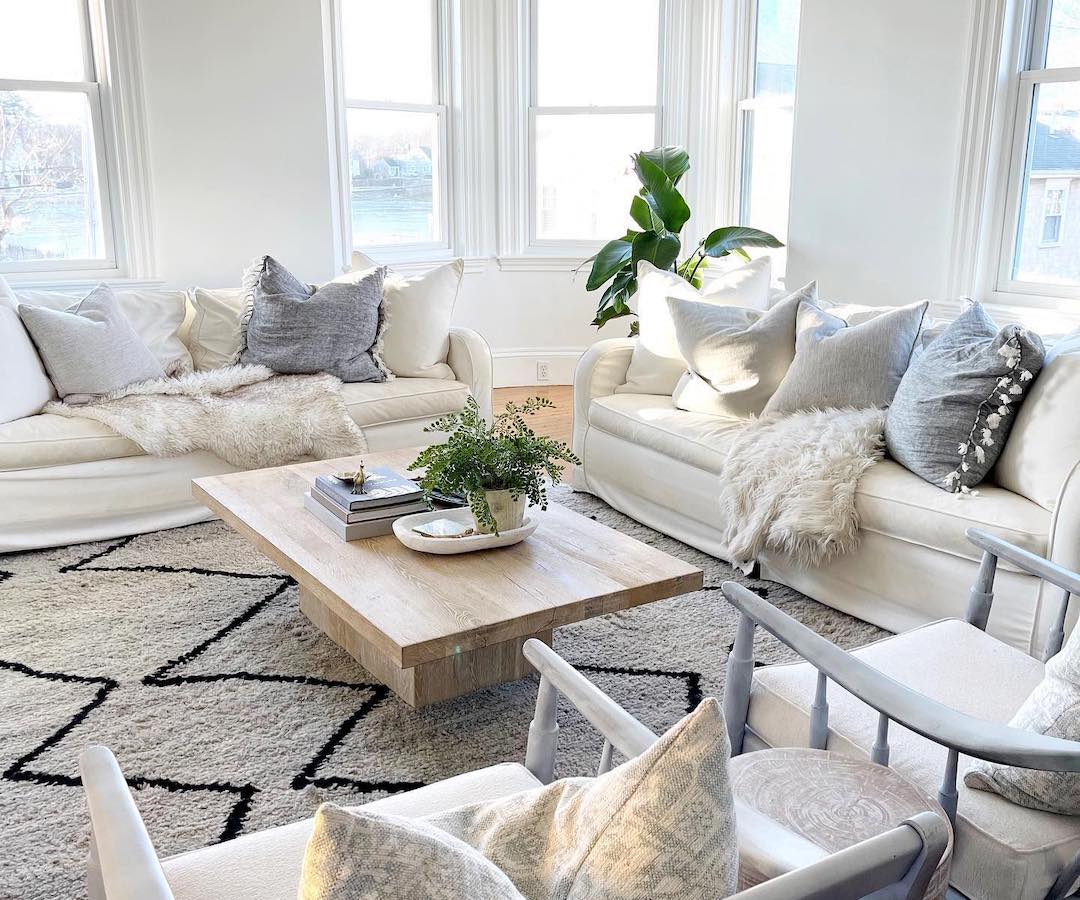 Coastal Grandmother Home Decor Under $100 | The Everygirl