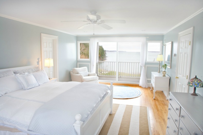 Coastal Home: Spotted from the Crow's Nest:Beach House TourMaine beach house
