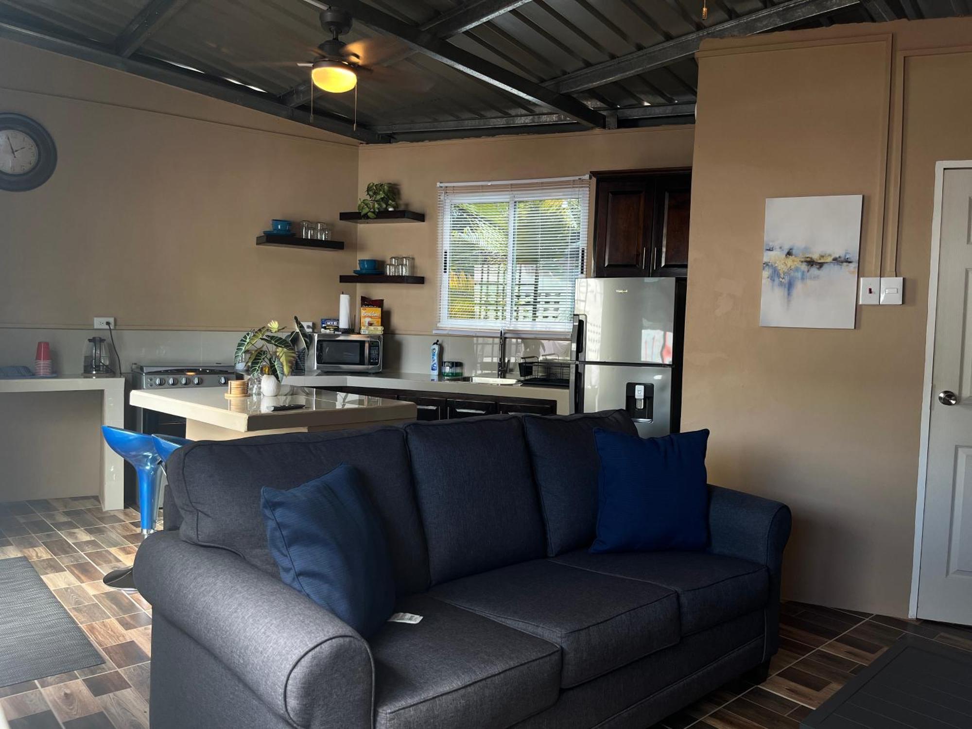 ᐉ COZY COMFY BUDGET FRIENDLY ( SAN FERNANDO, TRINIDAD AND TOBAGO ) REAL PHOTOS & GREAT DEALS