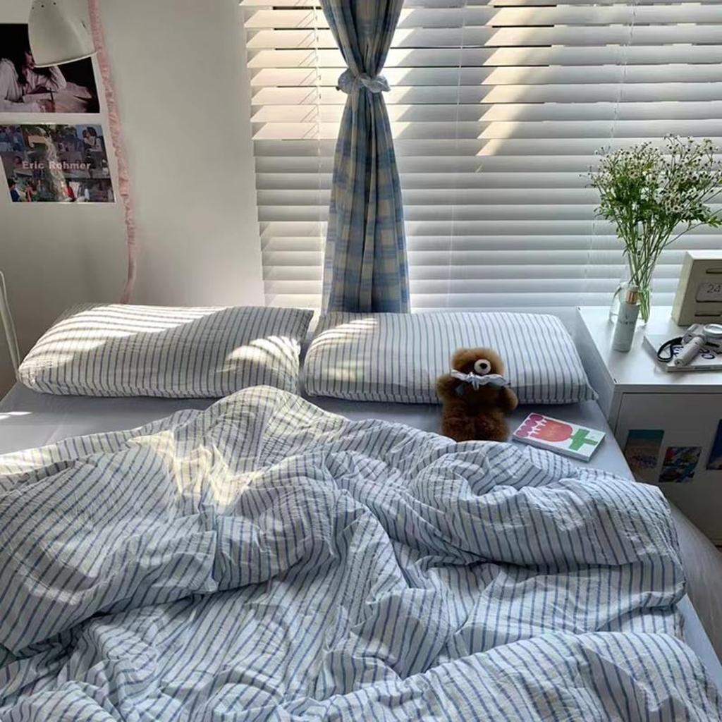 Create a Breezy Retreat with Coastal Granddaughter Room Decor | VanSilkHome.com