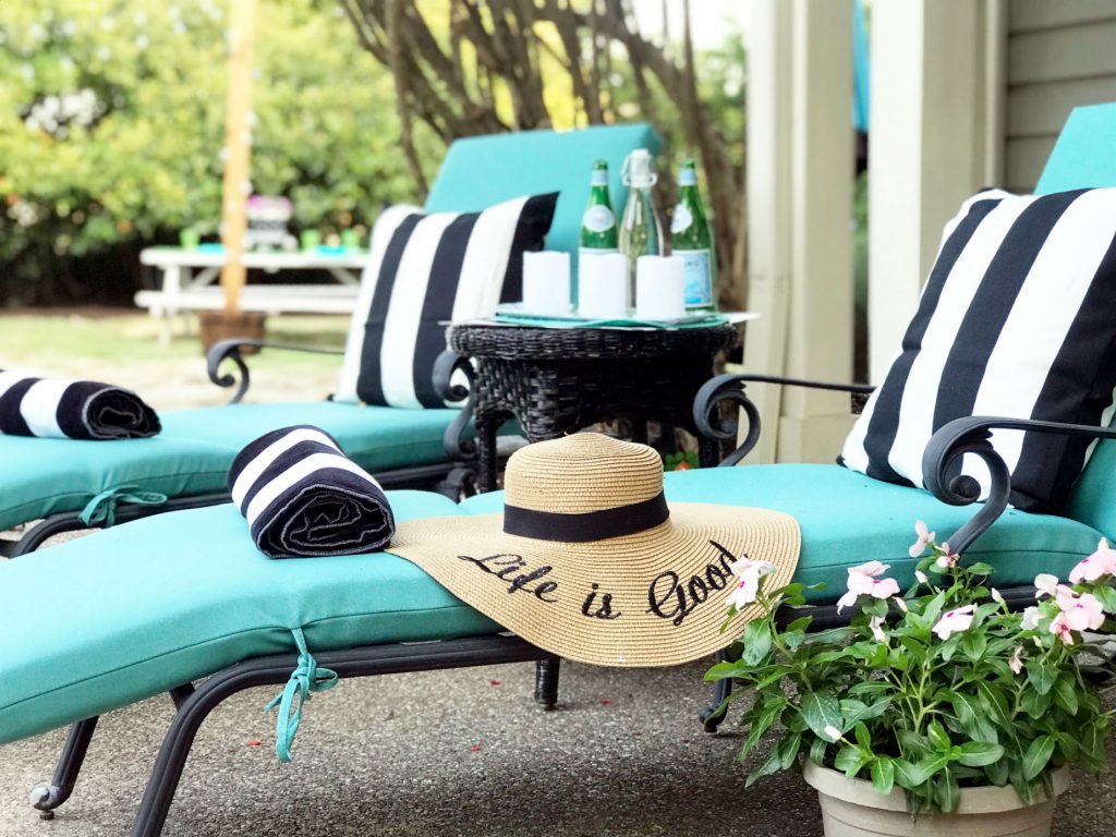 Creating an Beautiful Outdoor Oasis on a Budget | Courtney Warren Home