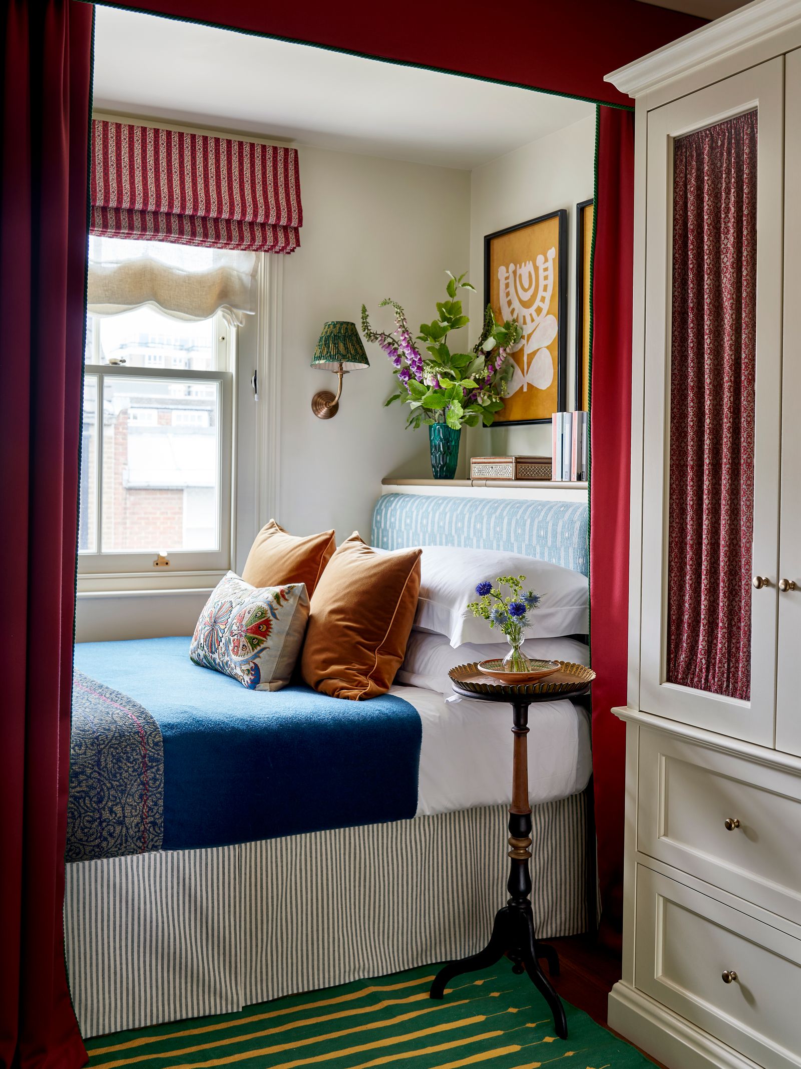 Five clever layout tricks to make small bedrooms feel bigger | House & Garden