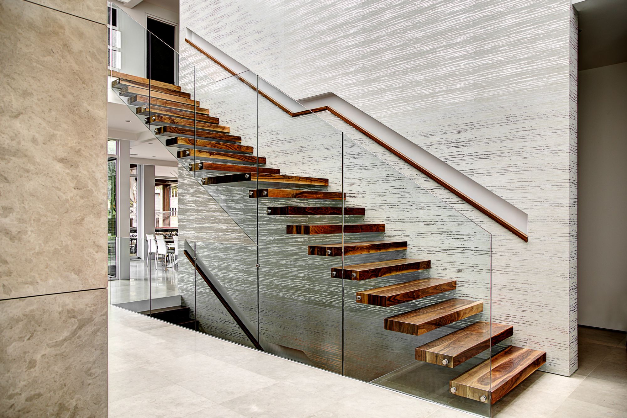 Floating staircases | Phantom | Bättig Design