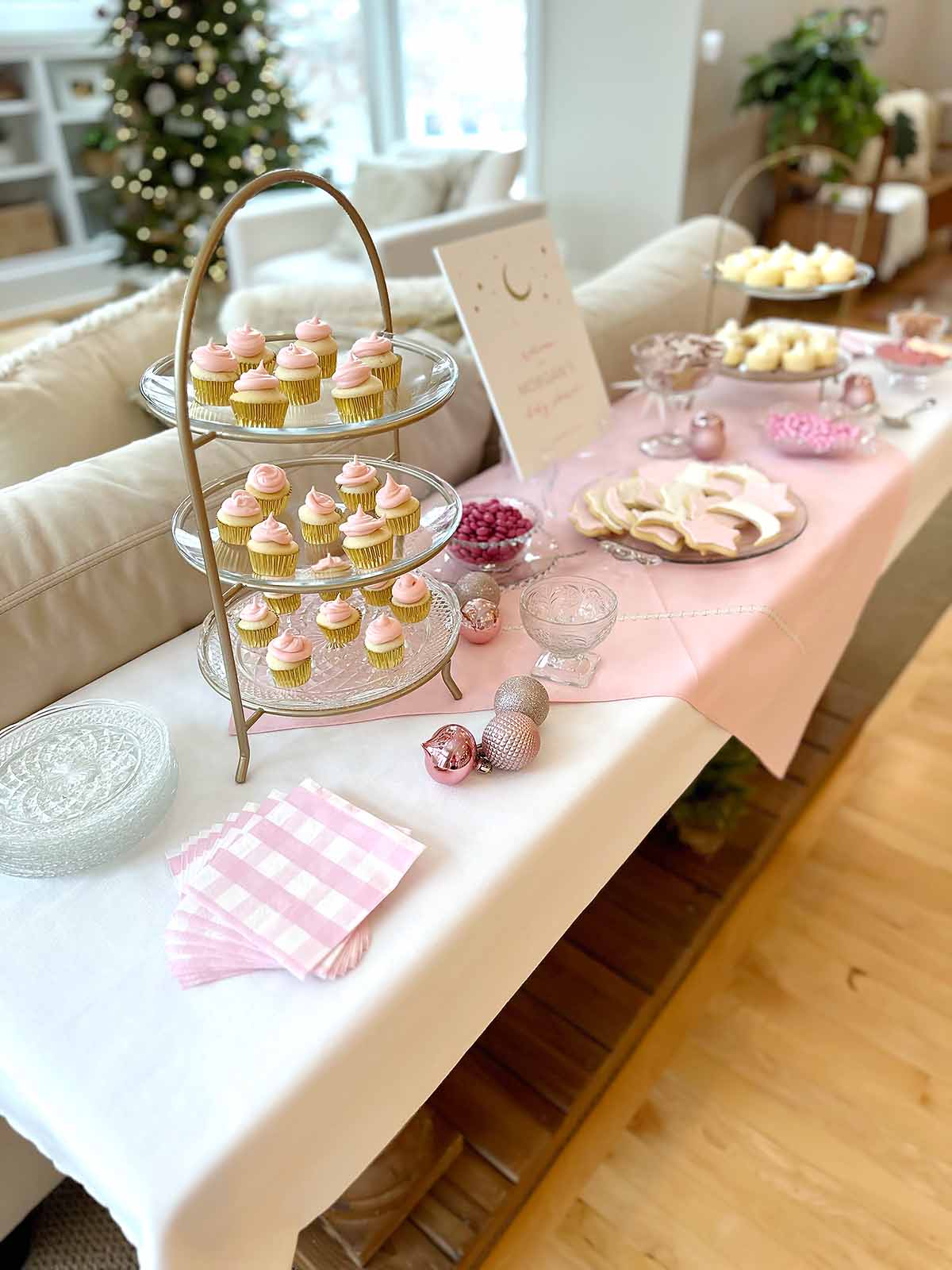 Girl Cheap Baby Shower Decorations Homemade DIY Baby Shower Ideas For Girls (Simple Party Decorations) Bloom