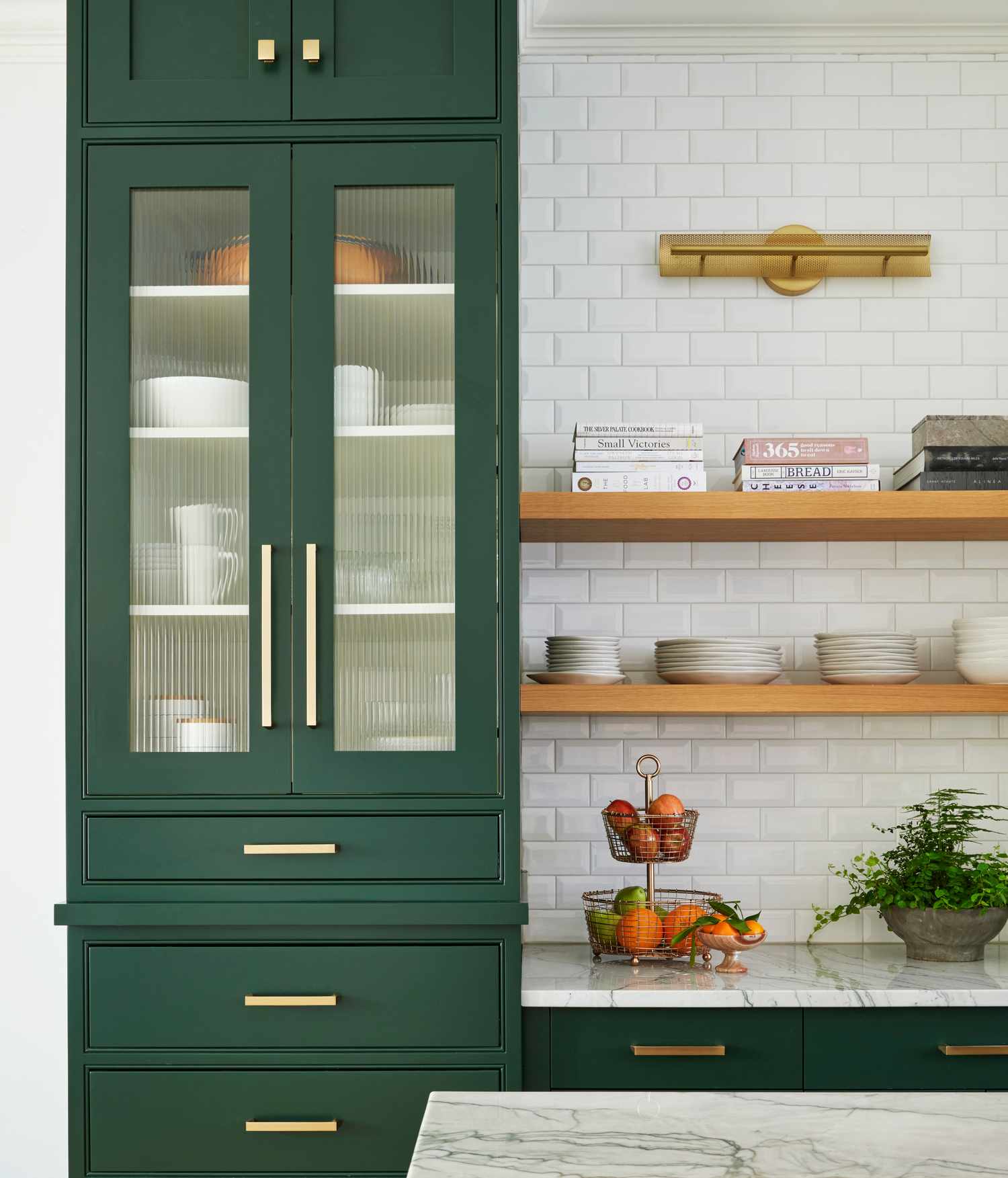 Glass-Front Kitchen Cabinets Are Back in Style