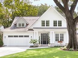 Gorgeous White House Paint Colors and Curb Appeal Ideas | HGTV