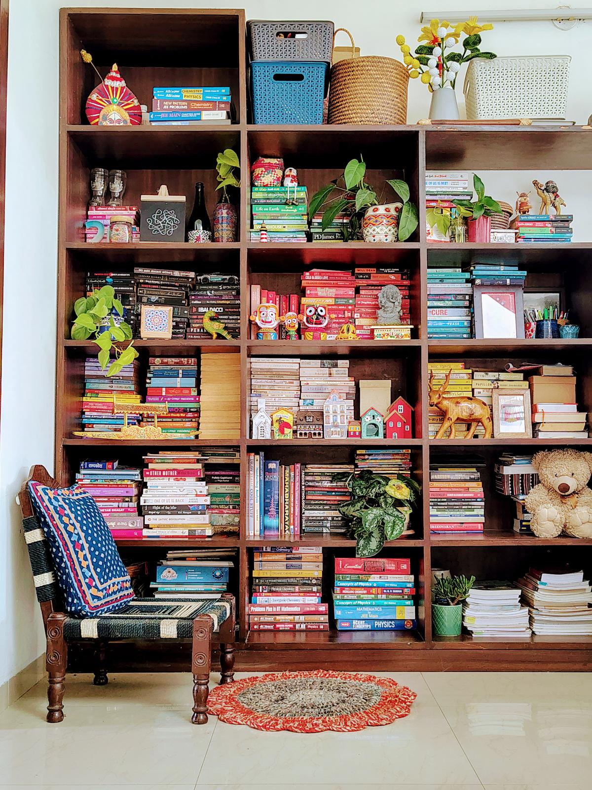 Home library space: a bibliophile's dream - The Hindu