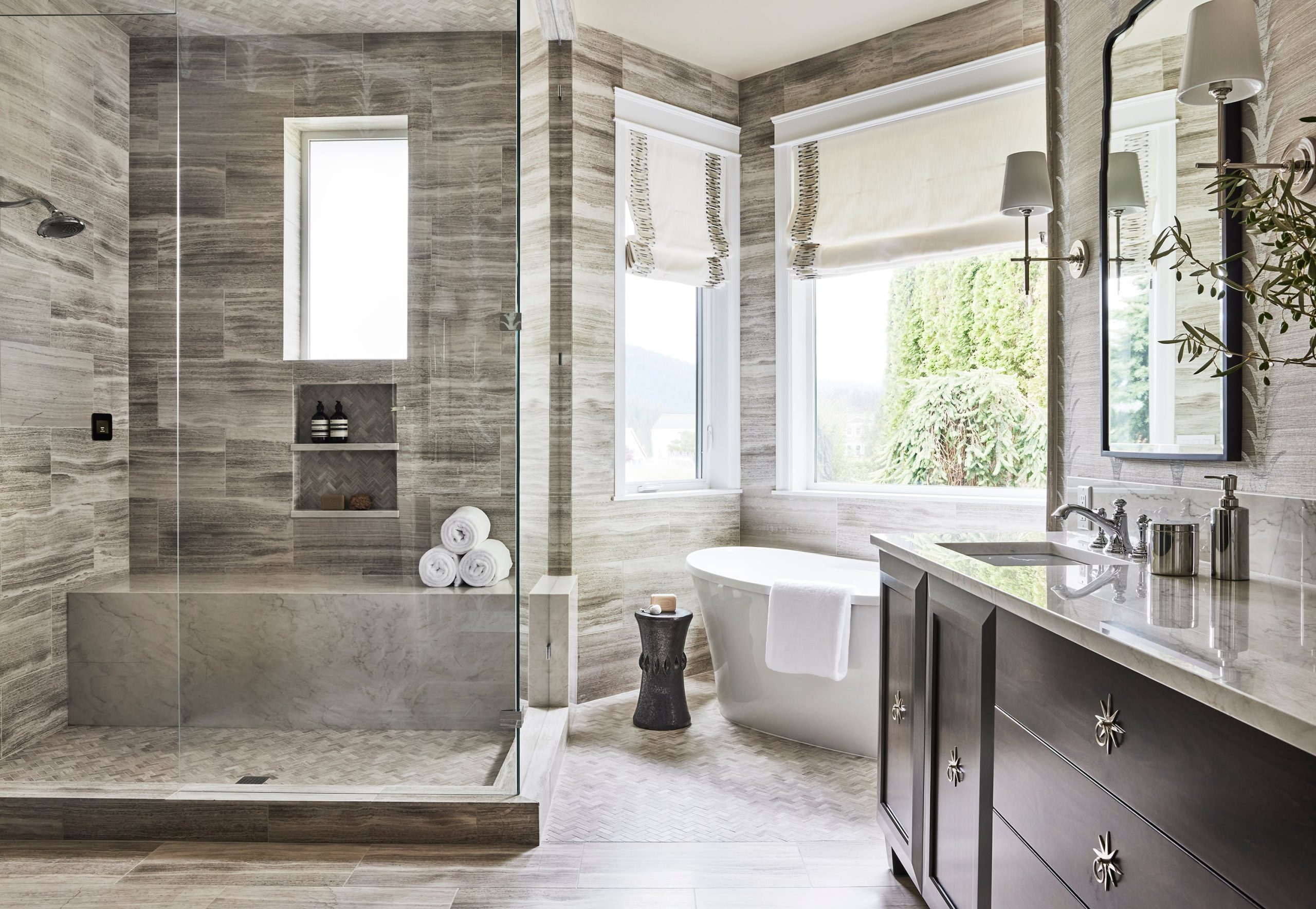 How to Make a Bathroom Feel Like a Day Spa
