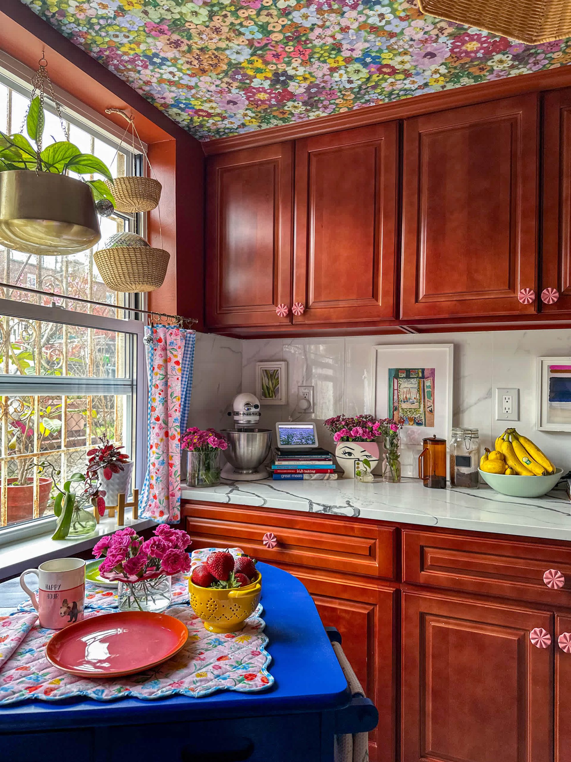 How to Nail Colorful Interior Design | Apartment Therapy
