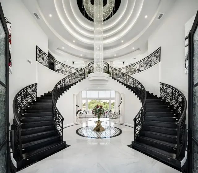 Luxury Entryway Designs That Will Impress Your Guests