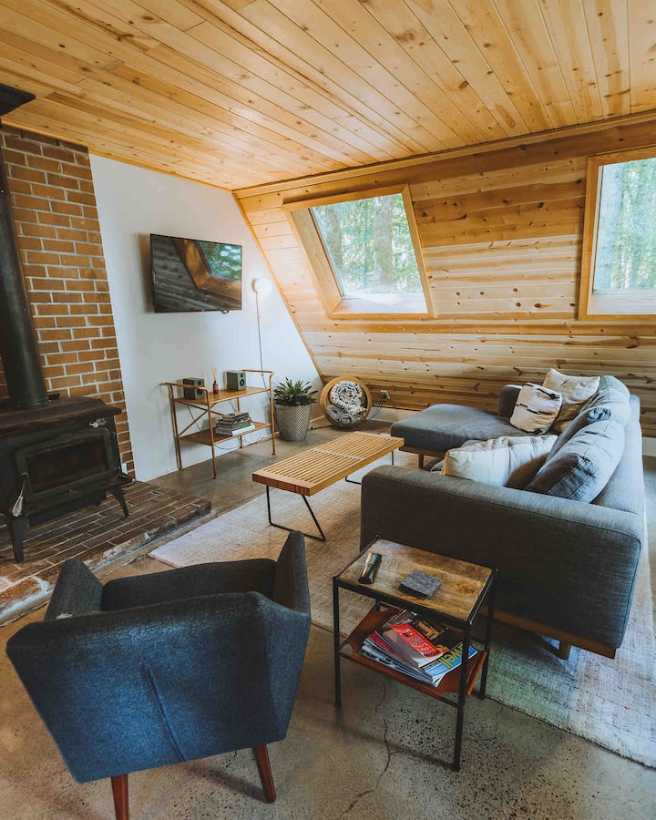 Niksen House: Scandanvian style Cabin at Mt. Hood - Cabins for Rent in Rhododendron, Oregon, United States - Airbnb