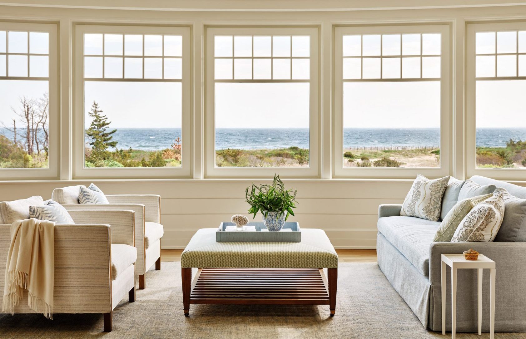 Our Favorite Design Elements to Evoke a Coastal Interior - Acampora Interiors