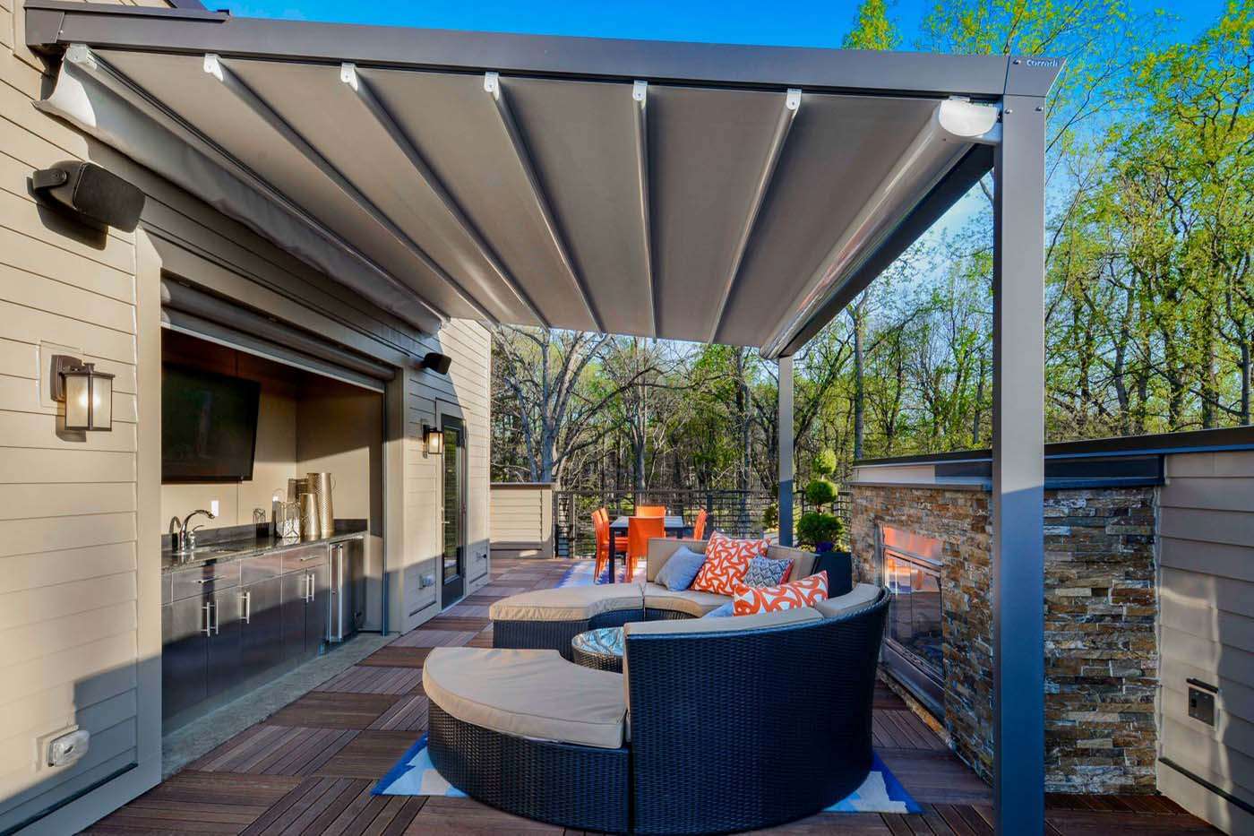 Retractable Awnings Orlando | Motorized Patio Shade