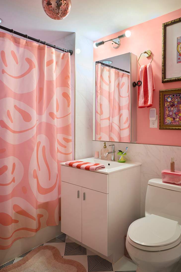 Small Bathroom Ideas: 60 Tips for Genius Design | Apartment Therapy