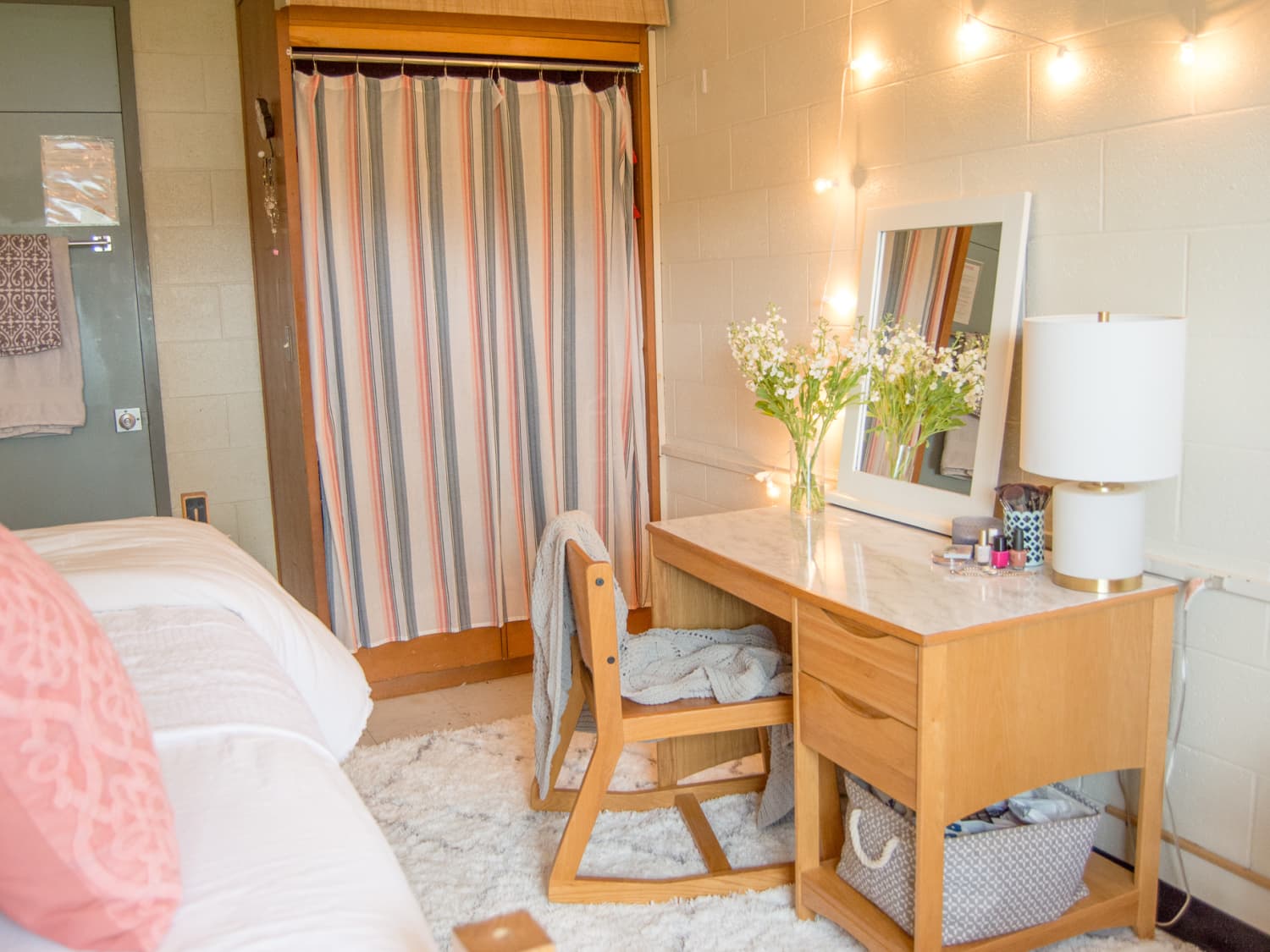 Small Space Organized Dorm Room | Apartment Therapy