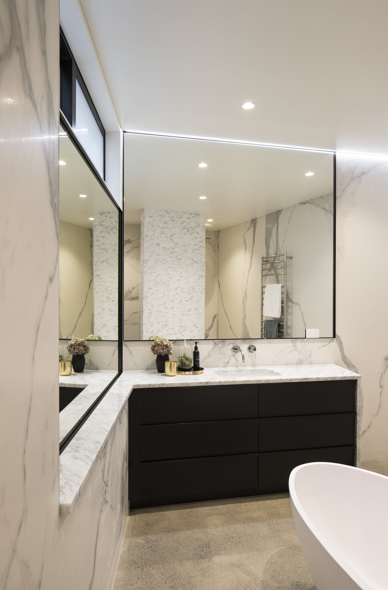 Spa-like master bathroom combines modern function… | Trends