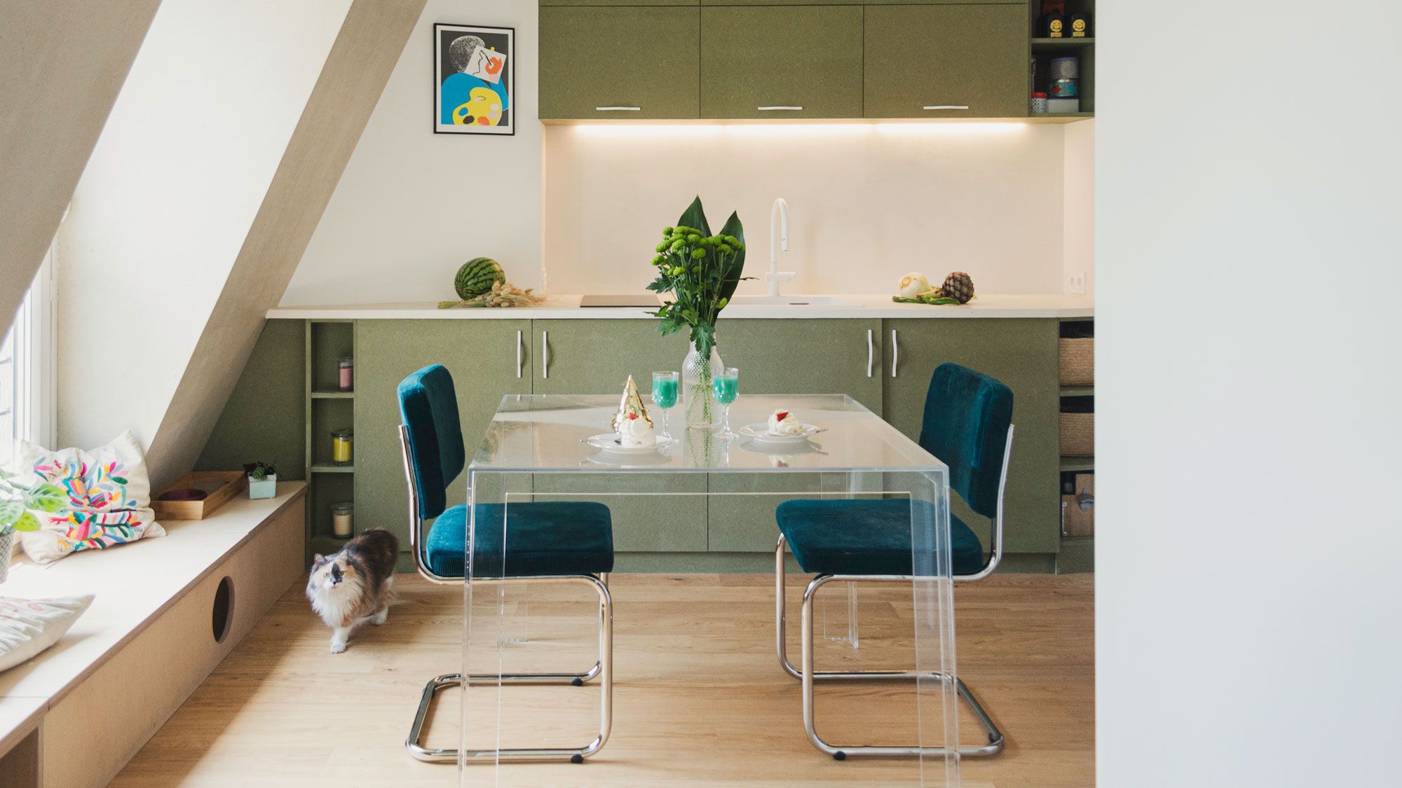 This 237-Square-Foot Apartment in France Is Budget- and Feline-Friendly | Architectural Digest