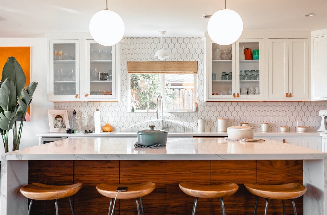 Tips For Creating A Mid-Century Modern Kitchen