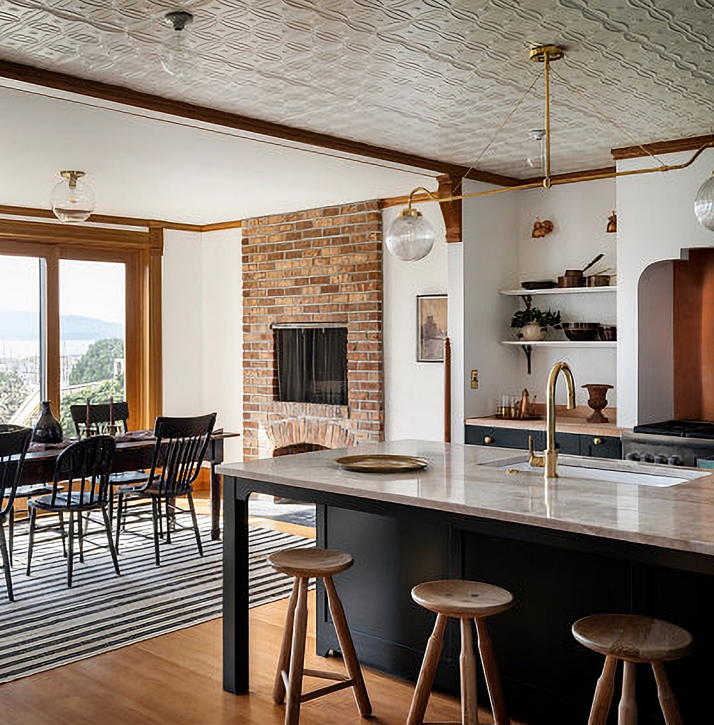 Victorian Kitchen Makeover: Capturing the Magic of Old World Style
