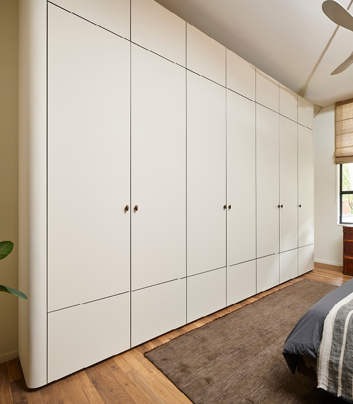Wardrobe Designs: The Art of the Modern Wardrobe 5 Luxury Design Trends Shaping Elegant Spaces | Olessio
