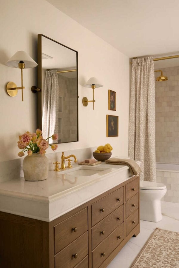 Warm White Bathroom Ideas & Paint Color Inspiration for Small and Master Baths – jane at home