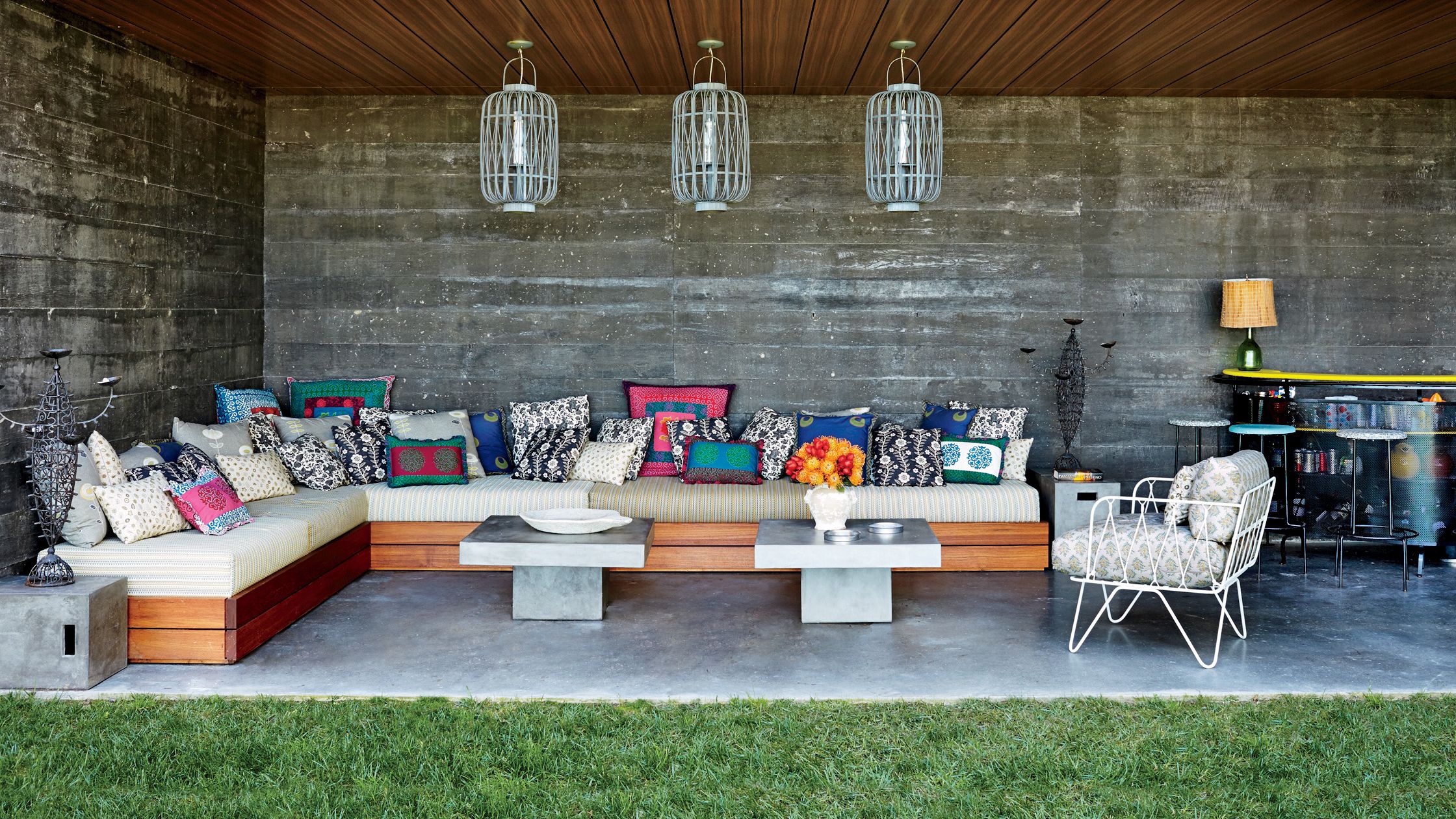 10 Best Outdoor Sectionals for Stylish Backyards (2026) | Architectural Digest