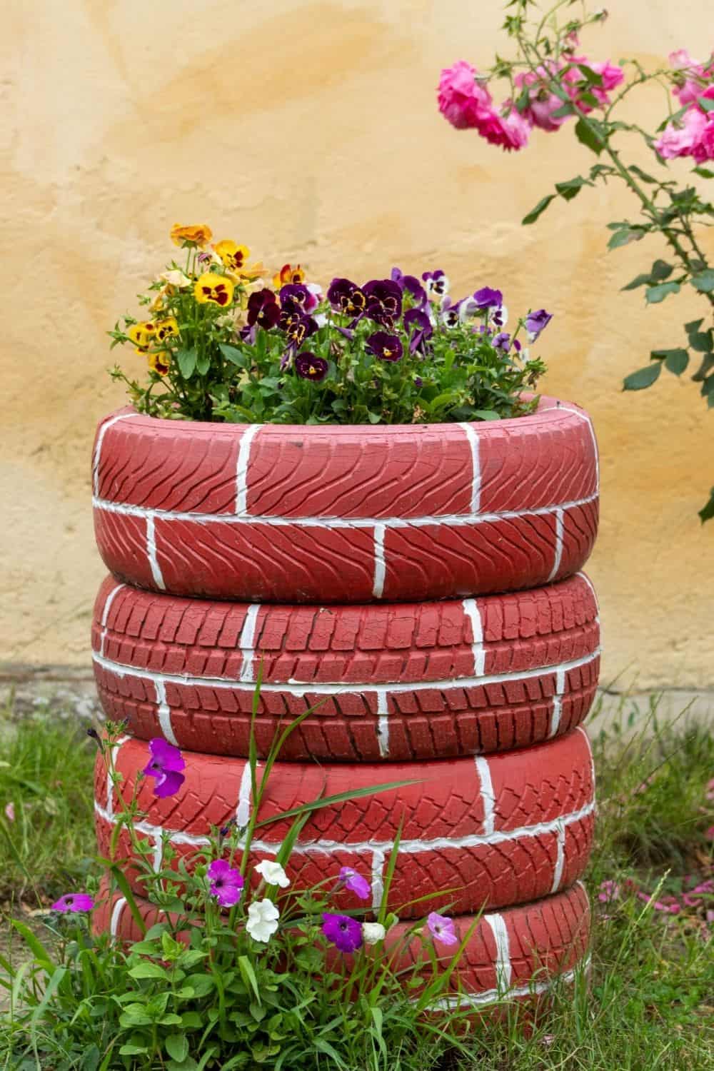 10 Recycled Tire Garden Ideas For Clever Upcycling