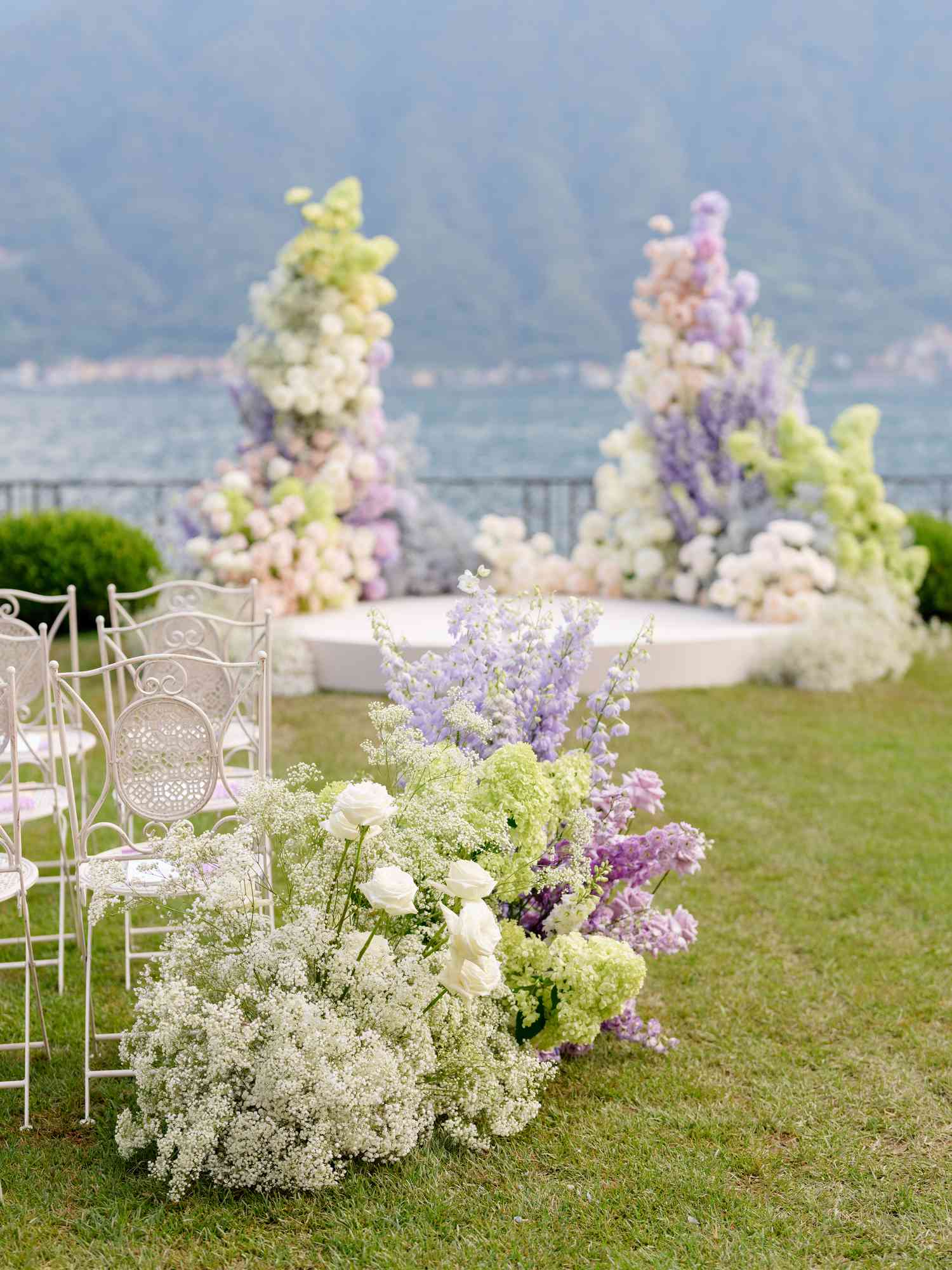 20 Living Aisle Ideas for Your Wedding Ceremony