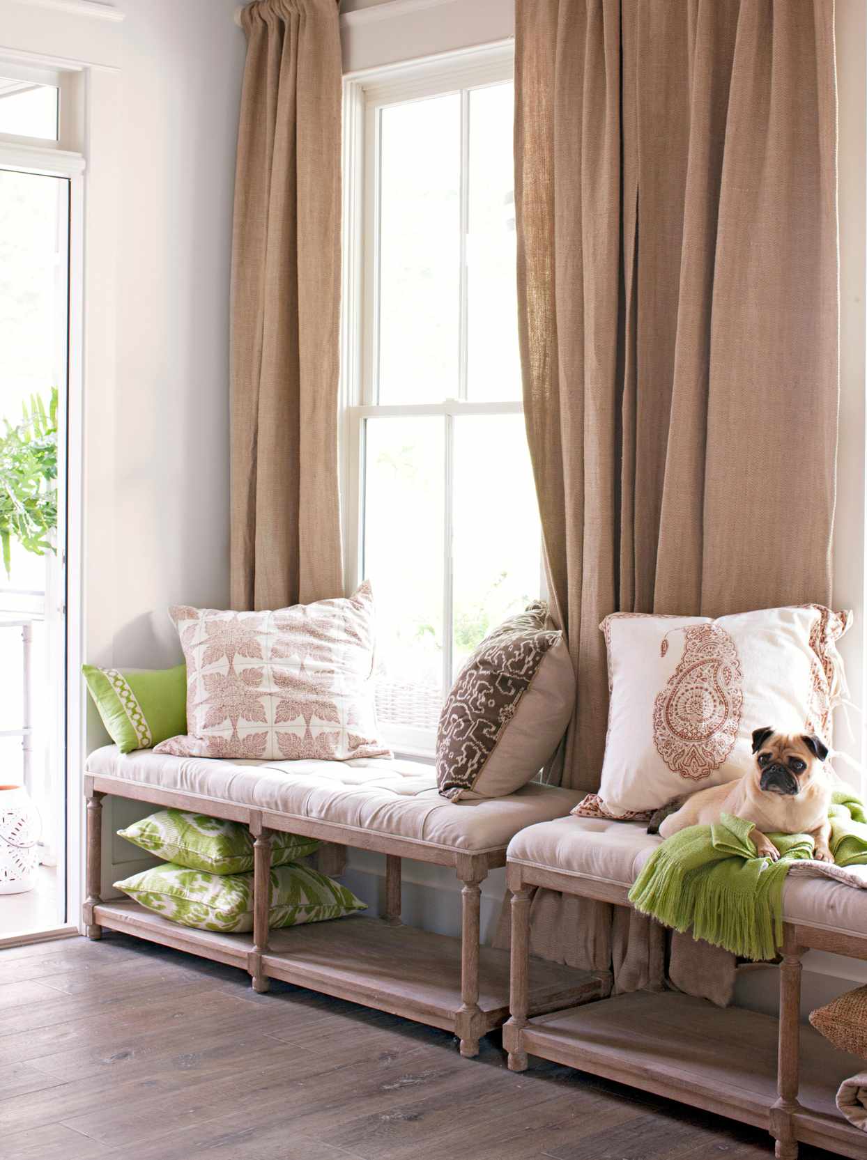26 Stylish Solutions for Decorating Awkward Spaces
